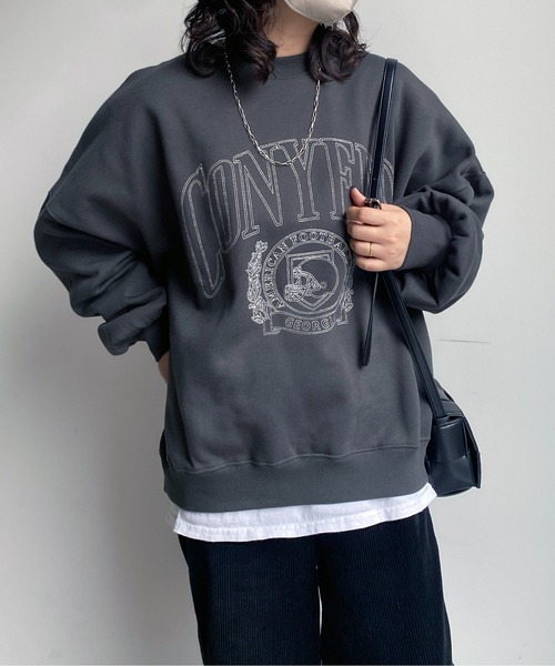 CPCM（シーピーシーエム）の「シロヌキカレッジ刺繍裏起毛プルオーバー（スウェット・レディース・チャコールグレー/グレー/ブルー・FREE）」の2枚目の写真