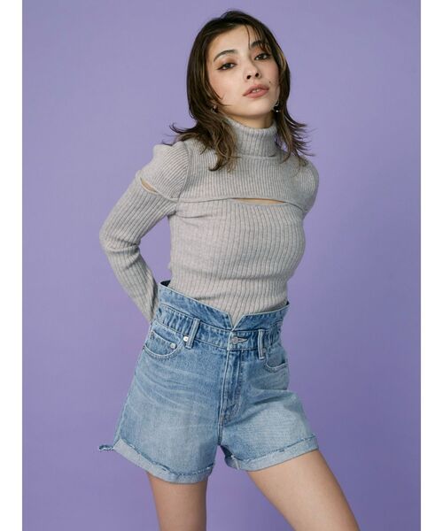 EVRIS（エヴリス）の「ダメージデニムショートパンツ（デニムパンツ・レディース・ホワイト/ブラック/ブルー・SMALL/MEDIUM）」の4枚目の写真