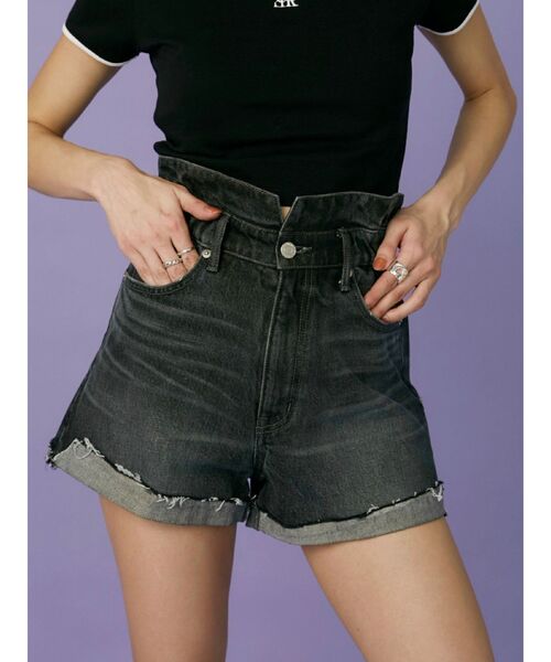 EVRIS（エヴリス）の「ダメージデニムショートパンツ（デニムパンツ・レディース・ホワイト/ブラック/ブルー・SMALL/MEDIUM）」の14枚目の写真