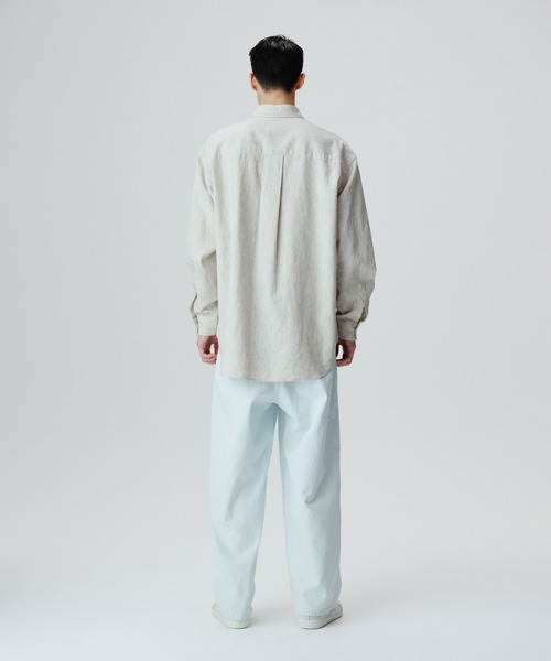 ADAM ET ROPE'(アダムエロペ)の「ヘビーリネン ストライプ ビッグシルエット レギュラーカラーシャツ(シャツ/ブラウス・メンズ・ホワイト系その他5・M/L)」の12枚目の写真
