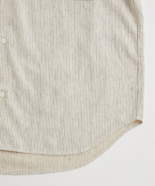 ADAM ET ROPE'(アダムエロペ)の「ヘビーリネン ストライプ ビッグシルエット レギュラーカラーシャツ(シャツ/ブラウス・メンズ・ホワイト系その他5・M/L)」の3枚目の写真