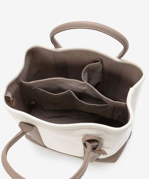 le.coeur blanc（ルクールブラン）の「パーテーショントート（トートバッグ・レディース・ブラック/シルバー/グレイッシュベージュ・FREE）」の22枚目の写真