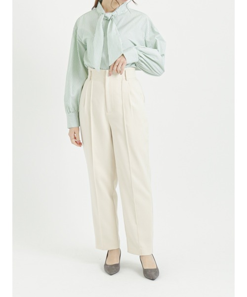 Te chichi（テチチ）の「ダブルクロスセンターシームテーパードパンツ（その他パンツ・レディース・ブラック/ベージュ/サックスブルー・SMALL/MEDIUM）」の20枚目の写真