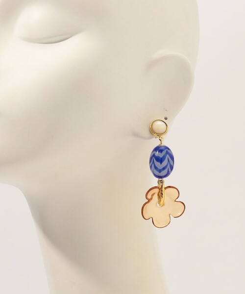 lizzie fortunato jewels（リジーフォルトゥナート）の「LIZZIE