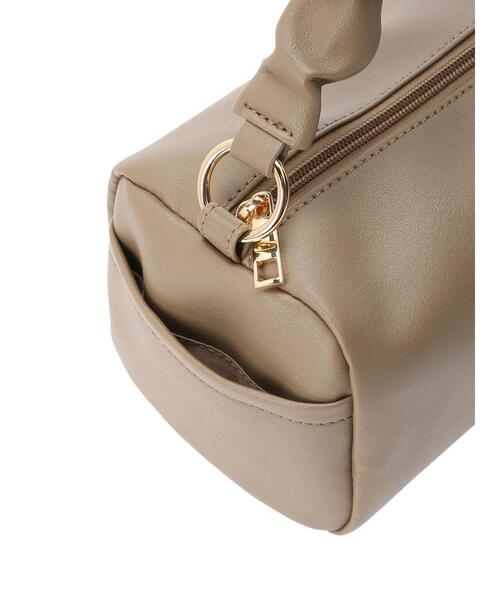 Te chichi（テチチ）の「ギャザーワンハンドルバッグ（ハンドバッグ・レディース・モカ/ブラック・ﾌﾘ-）」の6枚目の写真