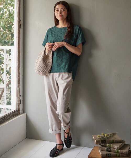 LBC（エルビーシー）の「※ZOZO限定※カラーテーパードパンツ（その他パンツ・レディース・オレンジ/パープル/ベージュ/ブラック/ダークオリーブ/ライトイエロー/ネイビー・S/M/L）」の17枚目の写真