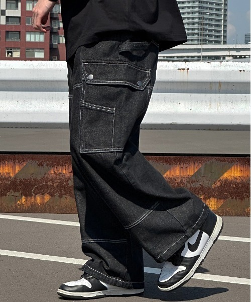 kutir（クティール）の「【kutir5周年記念アイテム】ダブルニーアソートワイドカーゴパンツ（カーゴパンツ・メンズ・ブラック×ホワイト/カーキ/ブラック×イエロー・MEDIUM/SMALL/LARGE）」の18枚目の写真