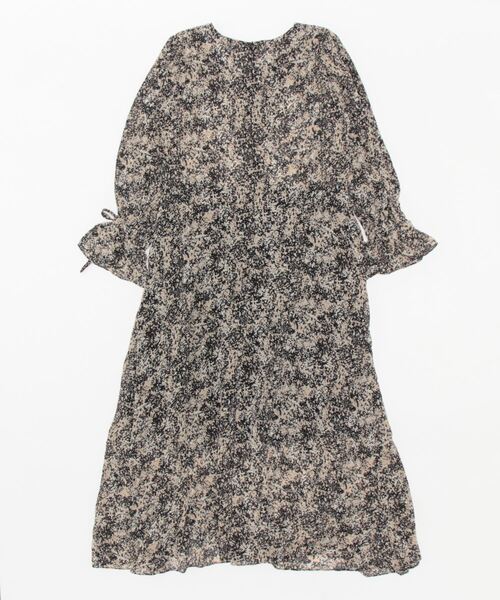 Primazel（プリマゼル）の「総柄ロングシフォンワンピース（ワンピース・レディース・ブラック系その他・M）」の12枚目の写真