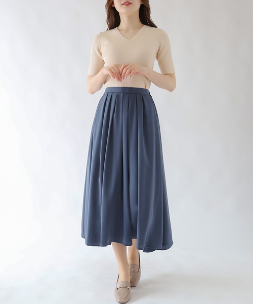 TRUDEA(トルディア)の「総針ランダムリブVネックニット(ニット/セーター・レディース・ホワイト×ネイビー/ホワイト×ブラック/ミント/ホワイト/ベージュ/モカ/ブラック/ブルーグリーン・MEDIUM/LARGE)」の17枚目の写真