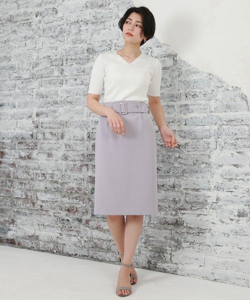 TRUDEA(トルディア)の「総針ランダムリブVネックニット(ニット/セーター・レディース・ホワイト×ネイビー/ホワイト×ブラック/ミント/ホワイト/ベージュ/モカ/ブラック/ブルーグリーン・MEDIUM/LARGE)」の11枚目の写真