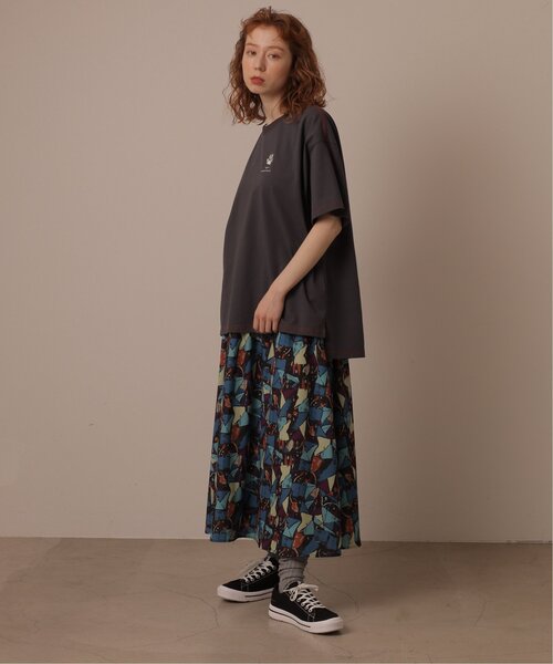 DOUBLE NAME（ダブルネーム）の「オリジナル幾何学アート柄ギャザースカート（スカート・レディース・グリーン/ブラック/オフホワイト・FREE）」の5枚目の写真