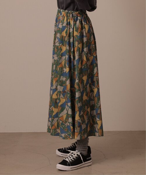 DOUBLE NAME（ダブルネーム）の「オリジナル幾何学アート柄ギャザースカート（スカート・レディース・グリーン/ブラック/オフホワイト・FREE）」の19枚目の写真