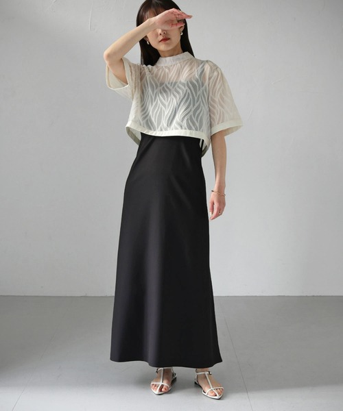 cheriella（シェリエラ）の「【cheriella】WEB限定リーフシアーショートトップス（シャツ/ブラウス・レディース・ブラック/アイボリー・M）」の11枚目の写真