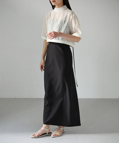 cheriella（シェリエラ）の「【cheriella】WEB限定リーフシアーショートトップス（シャツ/ブラウス・レディース・ブラック/アイボリー・M）」の12枚目の写真