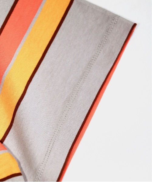 NutmegMills（ナツメグミルズ）の「NUTMEG MILLS /ナツメグミルズ EMB BORDER CREW POCKET TEE 刺繍ボーダーポケットTEE（Tシャツ/カットソー・メンズ・グレイッシュベージュ/ホワイト・X-SMALL/LARGE/X-LARGE/MEDIUM）」の6枚目の写真