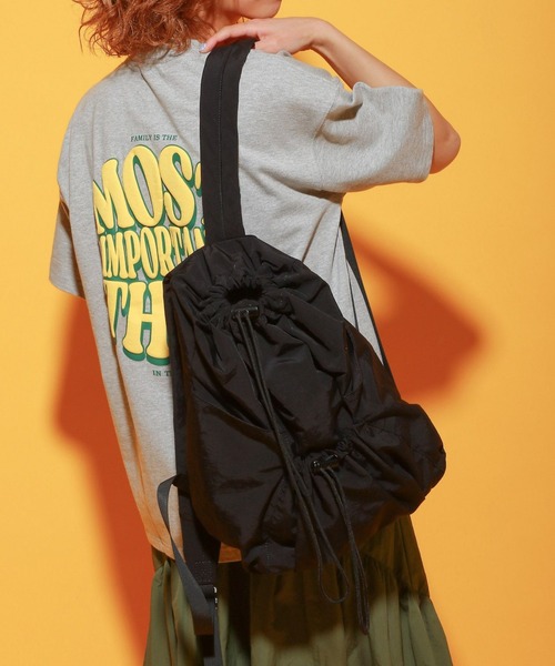 PAGEBOY（ページボーイ）の「PAGEBOYLIM/デザインリュック（バックパック/リュック・レディース・ライトベージュ/ブラック・FREE）」の4枚目の写真