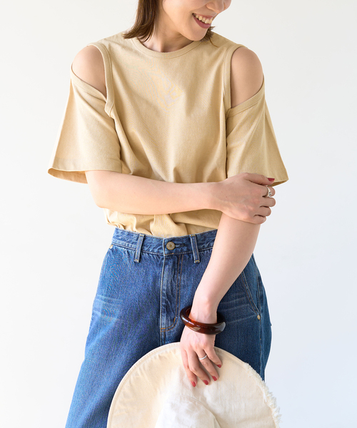 IENA（イエナ）の「【INSCRIRE / アンスクリア】Cut Outs Tee / カットアウト Tシャツ（Tシャツ/カットソー・レディース・ホワイト/ベージュ・FREE）」の17枚目の写真