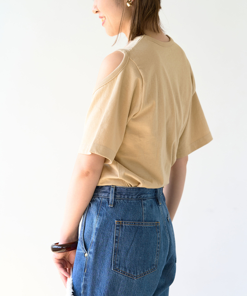 IENA（イエナ）の「【INSCRIRE / アンスクリア】Cut Outs Tee / カット