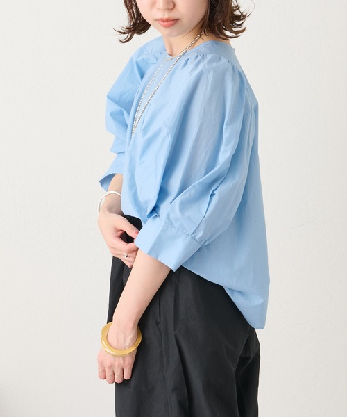 Omekashi（オメカシ）の「半袖ボリュームスリーブブラウス