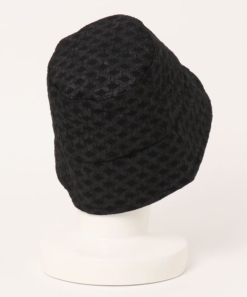 TONE SELECT GOODS（トーンセレクトグッズ）の「【resonance】モノトーン ダイヤチェック風 ジャガード バケットハット（ハット・レディース・ホワイト/ブラック・FREE）」の5枚目の写真