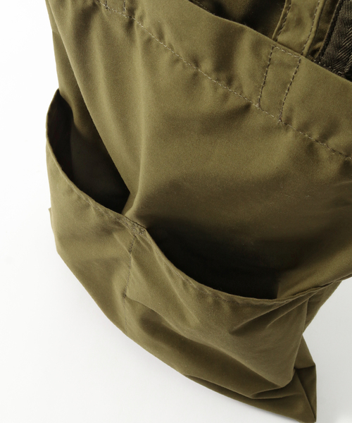 NORDISK(ノルディスク)の「【NORDISK / ノルディスク】TECHNICAL COTTON PILLOW TOTE BAG(トートバッグ・メンズ・カーキ/アイボリー・FREE)」の10枚目の写真
