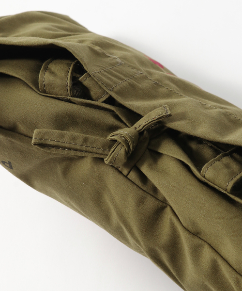 NORDISK(ノルディスク)の「【NORDISK / ノルディスク】TECHNICAL COTTON PILLOW TOTE BAG(トートバッグ・メンズ・カーキ/アイボリー・FREE)」の14枚目の写真