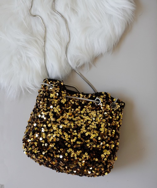 Port（ポート）の「【 Jelly moo / ジェリームー 】 スパンコール スネークチェーン ショルダー バッグ / 巾着 / イブニングバッグ（ハンドバッグ・レディース・ブラック/シルバー/ゴールド・FREE）」の10枚目の写真