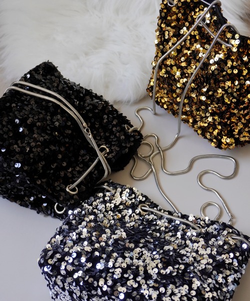 Port（ポート）の「【 Jelly moo / ジェリームー 】 スパンコール スネークチェーン ショルダー バッグ / 巾着 / イブニングバッグ（ハンドバッグ・レディース・ブラック/シルバー/ゴールド・FREE）」の11枚目の写真
