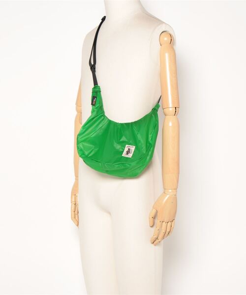 COBMASTER（コブマスター）の「【COBMASTER/コブマスター】BANANA SHOULDER BAG（ショルダーバッグ・メンズ・ベージュ/グリーン/ホワイト/ブラウン/ブラック・FREE）」の19枚目の写真