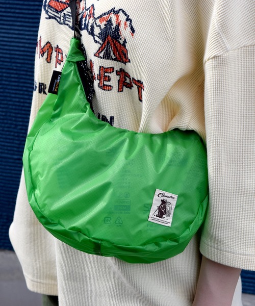 COBMASTER（コブマスター）の「【COBMASTER/コブマスター】BANANA SHOULDER BAG（ショルダーバッグ・メンズ・ベージュ/グリーン/ホワイト/ブラウン/ブラック・FREE）」の6枚目の写真