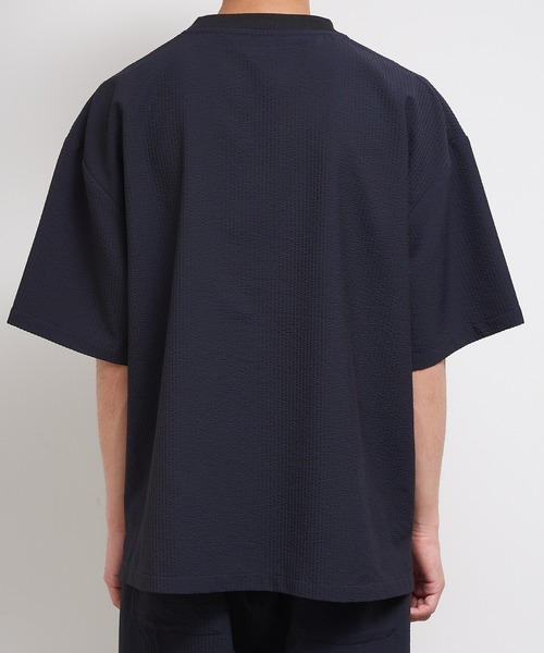 CIAOPANIC TYPY（チャオパニックティピー）の「ストレッチシアサッカークルーネックTee（スポーツグッズ・メンズ・ブルー/ブラウン/ダークネイビー・M/L）」の18枚目の写真