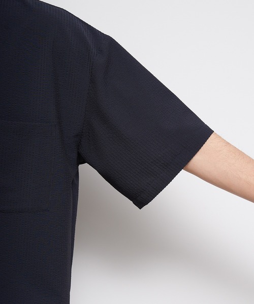 CIAOPANIC TYPY（チャオパニックティピー）の「ストレッチシアサッカークルーネックTee（スポーツグッズ・メンズ・ブルー/ブラウン/ダークネイビー・M/L）」の7枚目の写真