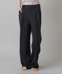 2タックストライプデザイン ストレートパンツ