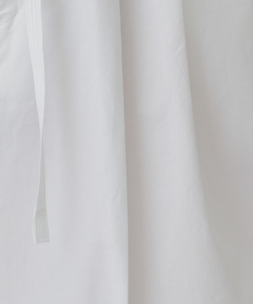 カオス　バンバンブラウス　ホワイト Chaos（カオス）の「ウェイクサテンオーバーブラウス（シャツ