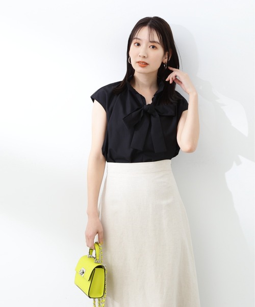 N.(N. Natural Beauty Basic)(エヌエヌナチュラルビューティーベーシック)の「◆リボンタイハイネックフリルブラウス(シャツ/ブラウス・レディース・ブラック/ストライプ/オフホワイト・MEDIUM)」の19枚目の写真