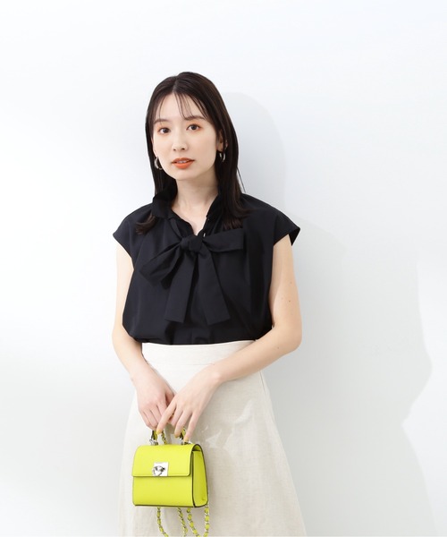 N.(N. Natural Beauty Basic)(エヌエヌナチュラルビューティーベーシック)の「◆リボンタイハイネックフリルブラウス(シャツ/ブラウス・レディース・ブラック/ストライプ/オフホワイト・MEDIUM)」の9枚目の写真