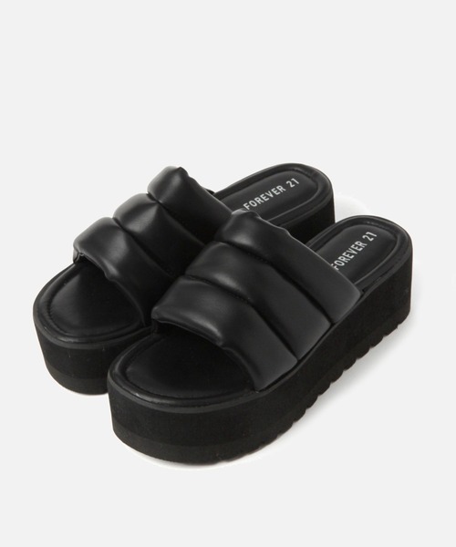 FOREVER 21(フォーエバー トゥエンティーワン)の「アッパークッションサンダル(サンダル・レディース・グリーン/ブラック/シルバー・SMALL/MEDIUM/LARGE)」の5枚目の写真