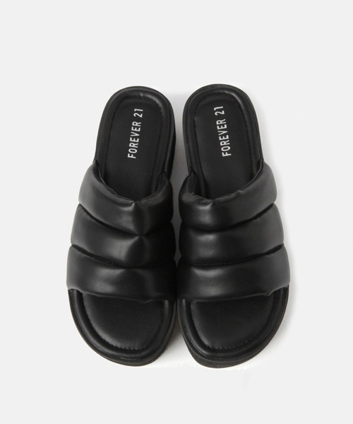 FOREVER 21(フォーエバー トゥエンティーワン)の「アッパークッションサンダル(サンダル・レディース・グリーン/ブラック/シルバー・SMALL/MEDIUM/LARGE)」の7枚目の写真