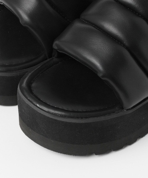 FOREVER 21(フォーエバー トゥエンティーワン)の「アッパークッションサンダル(サンダル・レディース・グリーン/ブラック/シルバー・SMALL/MEDIUM/LARGE)」の9枚目の写真