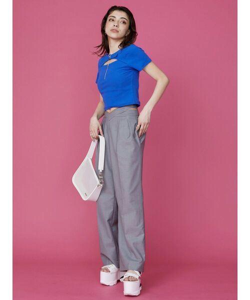 EVRIS（エヴリス）の「ウエストオープンタックパンツ（その他パンツ・レディース・グレー/ブラック・MEDIUM/SMALL）」の4枚目の写真