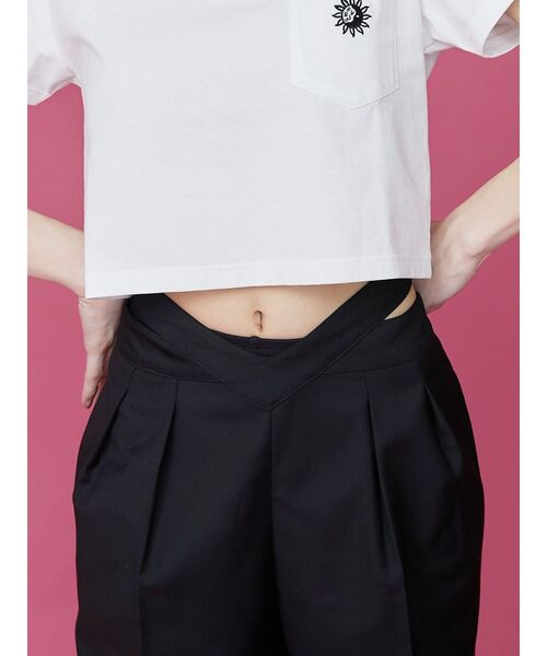 EVRIS（エヴリス）の「ウエストオープンタックパンツ（その他パンツ・レディース・グレー/ブラック・MEDIUM/SMALL）」の5枚目の写真