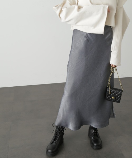 FREE'S MART(フリーズマート)の「◆シャイニーナロースカート(スカート・レディース・ベージュ/グリーン/ブラック・MEDIUM/SMALL)」の17枚目の写真