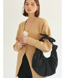 CROISSANT MEDIUM SHOULDER BAG