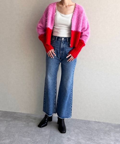 LOWRYS FARM(ローリーズファーム)の「シャギーバイカラーショートカーディガン 968135(カーディガン/ボレロ・レディース・ホワイト/グレー/ピンク・FREE)」の4枚目の写真