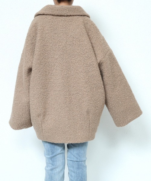 andme（アンドミー）の「ミドル丈シープ調ボアテーラードコート（チェスターコート・レディース・ライトベージュ/ブラック/モカ/ブラウン・M）」の19枚目の写真