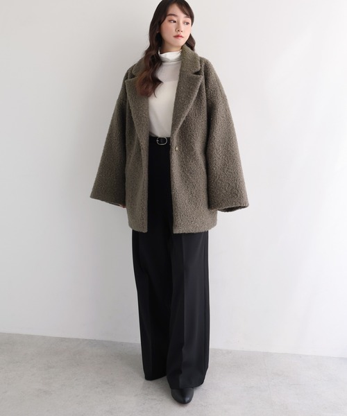 andme（アンドミー）の「ミドル丈シープ調ボアテーラードコート（チェスターコート・レディース・ライトベージュ/ブラック/モカ/ブラウン・M）」の8枚目の写真