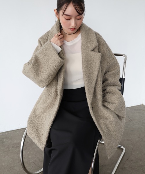 andme（アンドミー）の「ミドル丈シープ調ボアテーラードコート（チェスターコート・レディース・ライトベージュ/ブラック/モカ/ブラウン・M）」の11枚目の写真