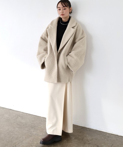 andme（アンドミー）の「ミドル丈シープ調ボアテーラードコート（チェスターコート・レディース・ライトベージュ/ブラック/モカ/ブラウン・M）」の14枚目の写真