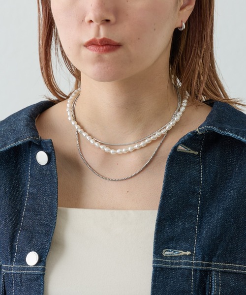 COLONY 2139（コロニートゥーワンスリーナイン）の「パールチェーンレイヤードネックレス（ネックレス・レディース・シルバー・FREE）」の4枚目の写真