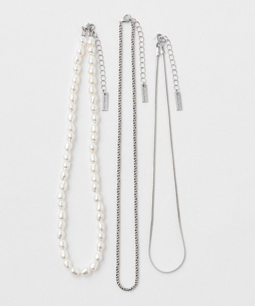 COLONY 2139（コロニートゥーワンスリーナイン）の「パールチェーンレイヤードネックレス（ネックレス・レディース・シルバー・FREE）」の14枚目の写真